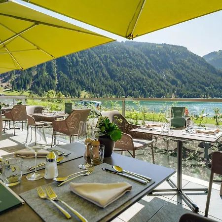 Haldensee - Naturerlebnis Und Wellnesshotel 4*